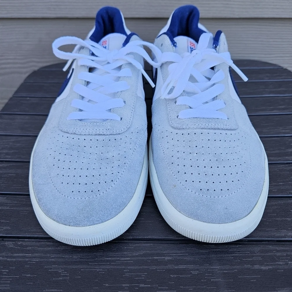 Nike Heritage Vulc SB White Gray Deep Royal Blue Shoes Mens Sneakers Size 9.5